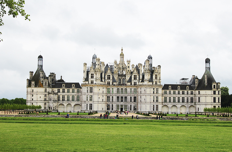 Melting Sisters - view of Chambord royal castles of France - even more impressive than told