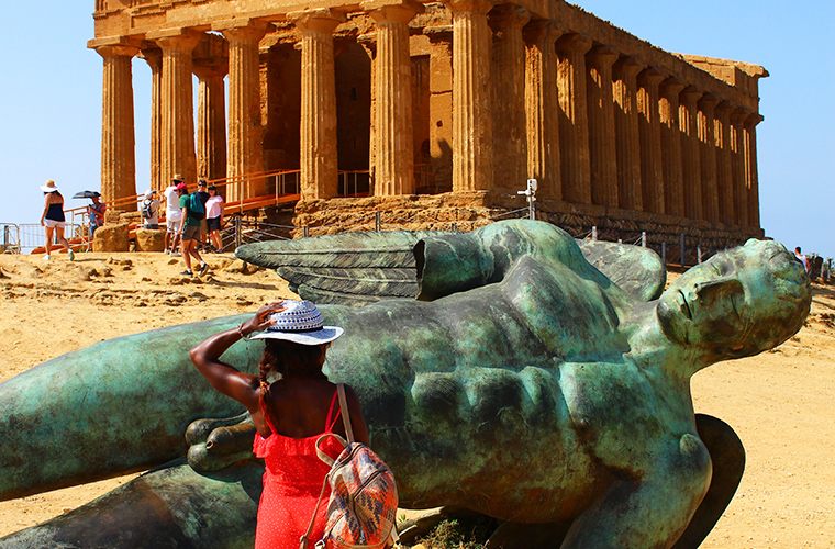 Meltingsisters - Unesco-listed Valley of the temples of Agrigento - the temple of concordia