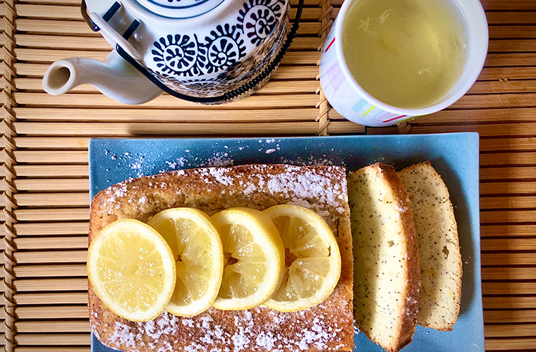 Meltingsisters - Quarantine lockdown - a lemon cake, tea pot and a cup of tea