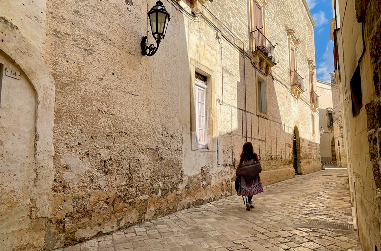 Late afternoon light on via Moncenisio